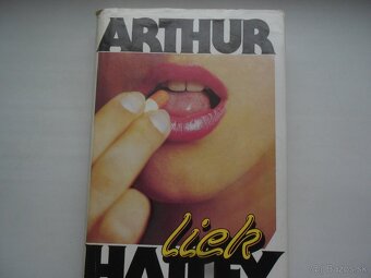 Marylin Monroe; Casanova; Sidney Sheldon - 6