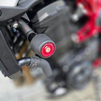 Kawasaki Z900 Performance 2025 s doplnkami - 6