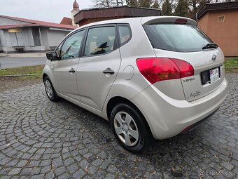 Kia Venga Exclusive 1.4 CRDi - 6
