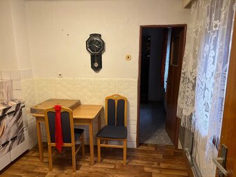 jednoizbový byt - 6