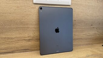 Apple iPad Pro 12.9 inch 256GB Wi-Fi + Cellular Space - 6