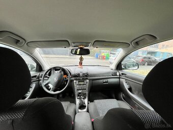 Toyota Avensis - 6