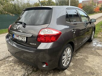 Toyota Auris 1,6 Valvematic - 6