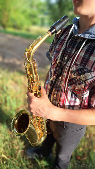 Predám alt saxofón Jupiter - 6