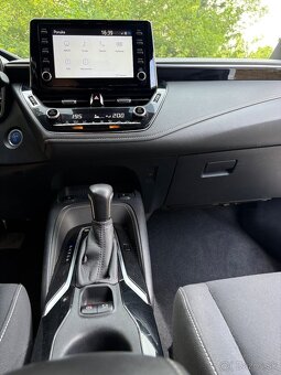 Toyota Corolla Combi TS 1,8 hybrid - miláčik - 6