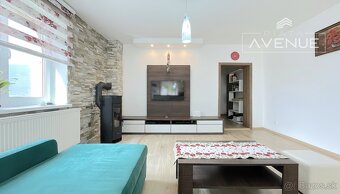 NA PREDAJ / DOM / LIPOVEC - 6