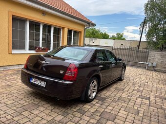CHRYSLER 300C - 6