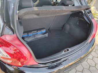 Predam Peugeot 208 1,4 benzin / tovarensky plyn - 6