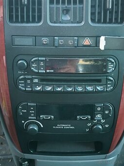 Predam chrysler voyager 2.8 crd - 6