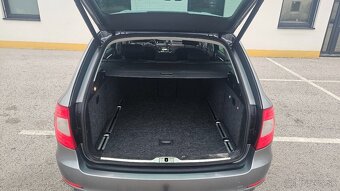 Škoda Superb Combi 2.0 TDI - 6
