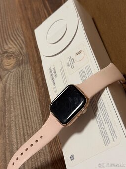 Apple Watch Series 5 40MM - 6