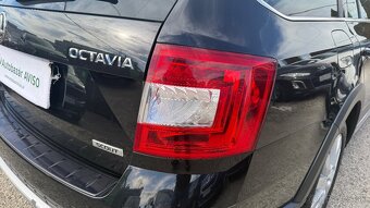 Škoda Octavia Combi SCOUT2.0 TDI DSG 4x4 - 6
