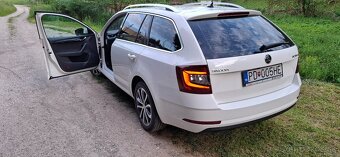 Škoda Octávia 3 - 6