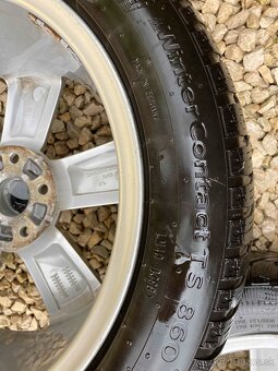 Skoda Octavia 17" disky+zimne pneumatiky Continental 225/50 - 6