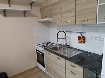 Ponúkam na prenájom 1 izb. byt v Novej Dubnici - 6