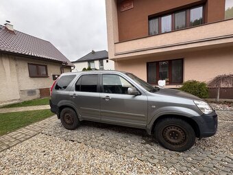 Honda CR-V 2.2 ctdi (103 kw) r.v. 2005, 4x4 - 6