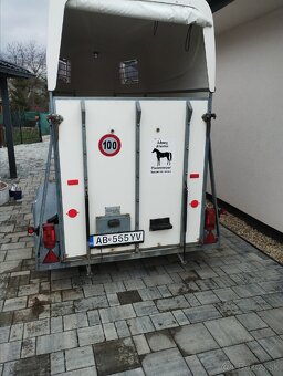 Prepravnik na kone.Hofer PT135. - 6