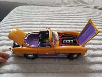 1:18 Mercedes 300 SEL , FERRARI 456 poskodne - 6