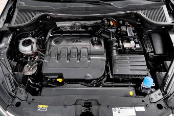 Škoda Karoq 2.0tdi dsg 4x4 2018 plná vybava top stav - 6