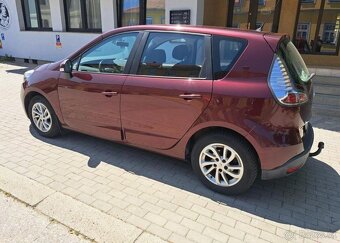 Renault Scénic 1,5 dCi nafta manuál 81 kw - 6