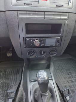 Predám Škoda Fabia - 6