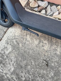 Predám Xiaomi scooter 4 lite 2. generáciu - 6