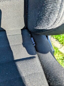 Predám stoličku/kreslo DX Racer Iron v látkovom prevedení - 6