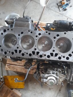 Komatsu wb 97s2 r5 wb93r5 - 6