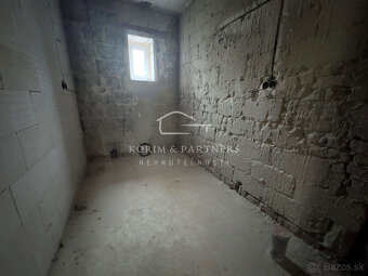 Rodinný dom v prestavbe, Kolárovo - 6