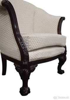 Staroẓ̌itné kreslo - 6