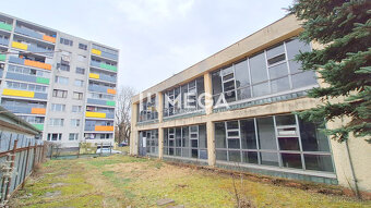 EXKLUZÍVNE NA PREDAJ budova na sídlisku 2A v meste Humenné - 6