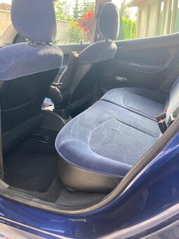 Peugeot 206 - 6
