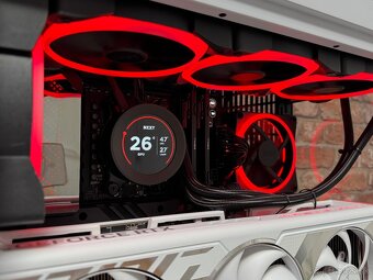 Ryzen 9 9900X3D\96GB\RTX 4090\SSD\1200W Zdroj - 6