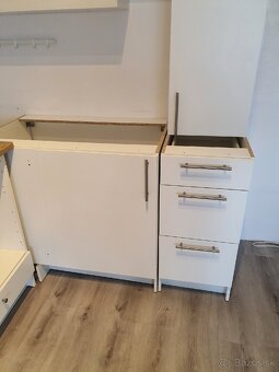 Kuchynská linka Ikea Knoxhult - 6
