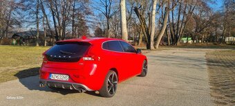 Volvo V40 R-design - 6