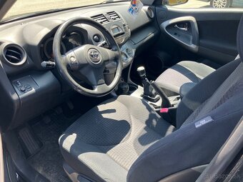Toyota RAV4 D-CAT 2.2, 130 kW, 4x4,r.2008 - 6