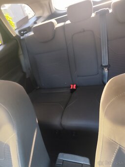 Predám Ford Focus 1.0 Ecoboost Kombi - 6