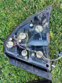 Chevrolet Aveo sedan zadné svetlá - 6