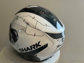 Predám prilbu SHARK - 6