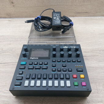Elektron Digitone OG - 6