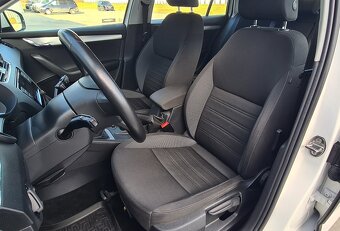 Škoda octavia 1.6tdi - 6