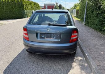 Škoda Fabia 1,2i klima Nová STK serviska benzín manuál 47 kw - 6