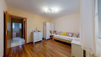 REZERVOVANÉ 4 IZBOVÝ BYT NA PREDAJ - TRNAVA - 6