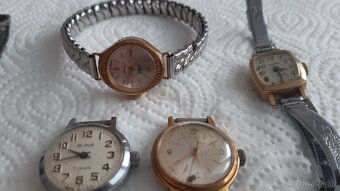 Hodinky konvolut 10x-funkčné za 30euro - 6