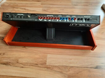 Minimoog Voyager Lunar Cherry, použitý, dobrý stav - 6