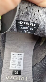 Cyklo tretry GIRO Cylinder veľkosť 39 - 6