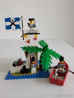 LEGO Pirates 6265 Sabre Island - 6