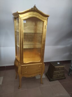 Zlaté vitríny - 6