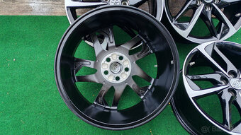 5x100 R17 --- TOYOTA YARIS , LEXUS - 6