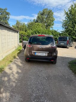 Renault Megane Scenic - 6